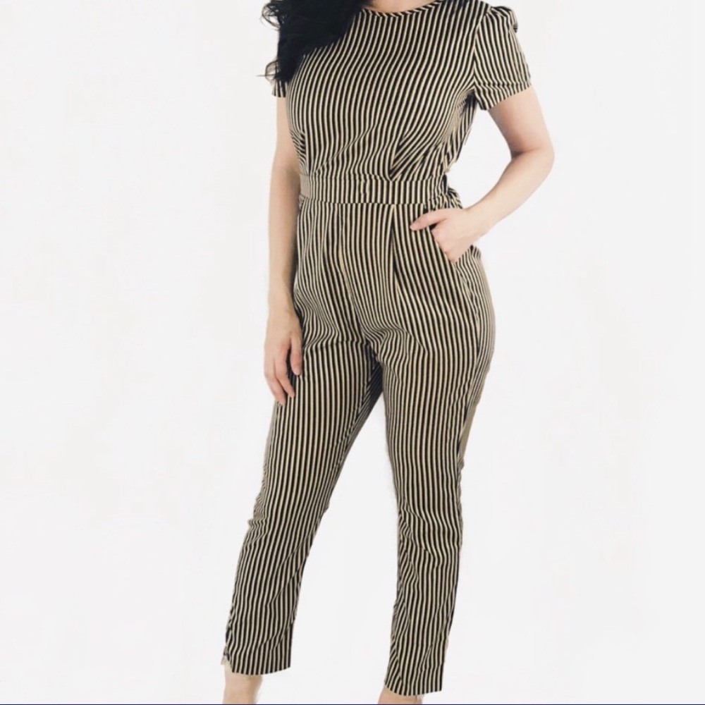 Striped Tie back Jumpsuit